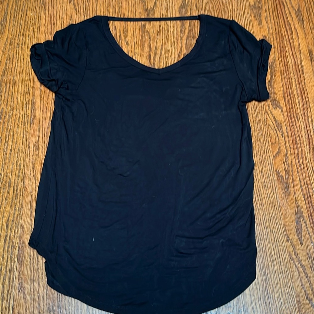 Women's Short Sleeve Scoop Neck Tee - Black